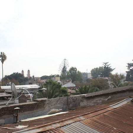 Hostal Barrio Brasil 圣地亚哥 外观 照片