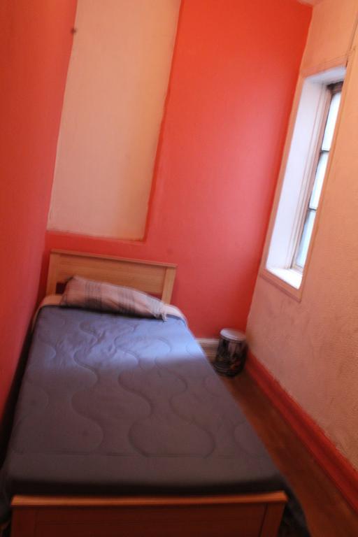 Hostal Barrio Brasil 圣地亚哥 外观 照片