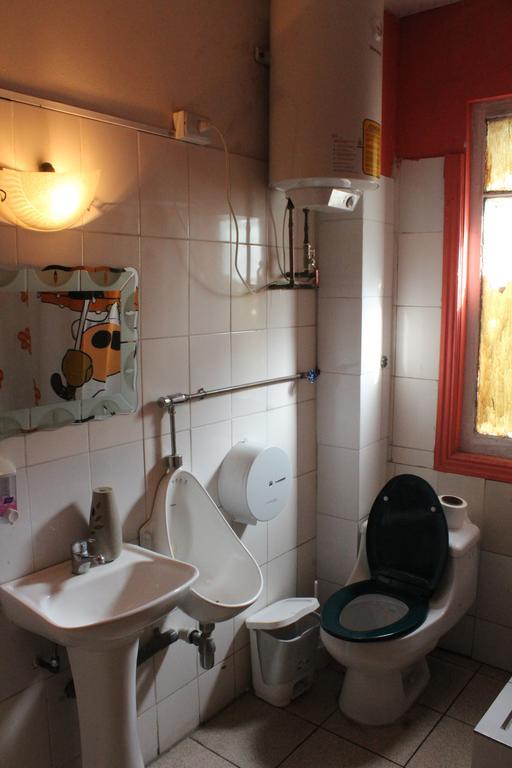 Hostal Barrio Brasil 圣地亚哥 外观 照片