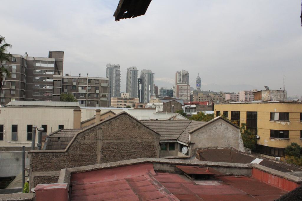 Hostal Barrio Brasil 圣地亚哥 外观 照片