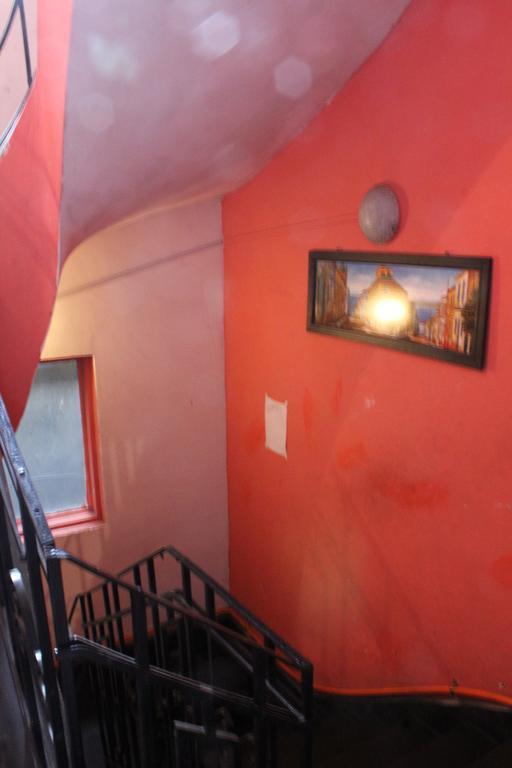 Hostal Barrio Brasil 圣地亚哥 外观 照片