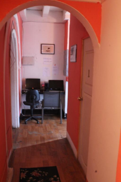 Hostal Barrio Brasil 圣地亚哥 外观 照片